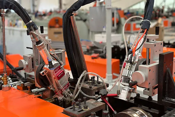 How do you think Armdax roll forming machcine manufacturer?