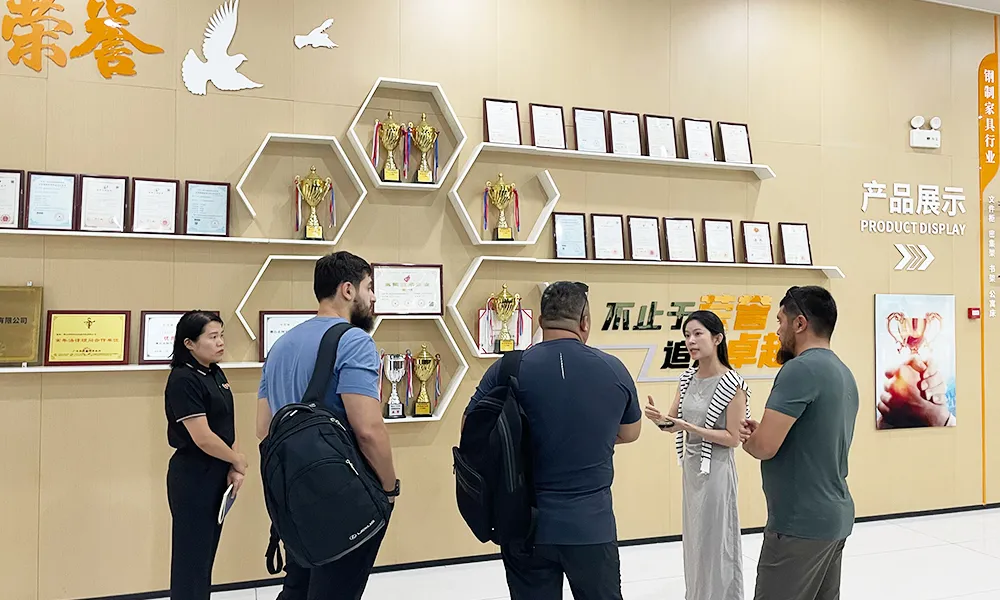 Welcome to visit Armdax factory.webp