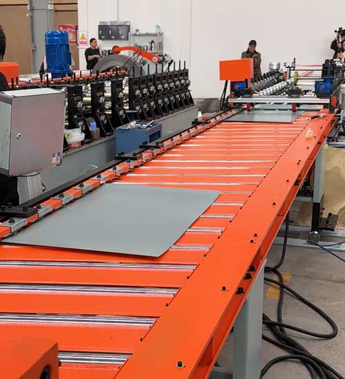 Ship-Panels-roll-forming-machine.jpg